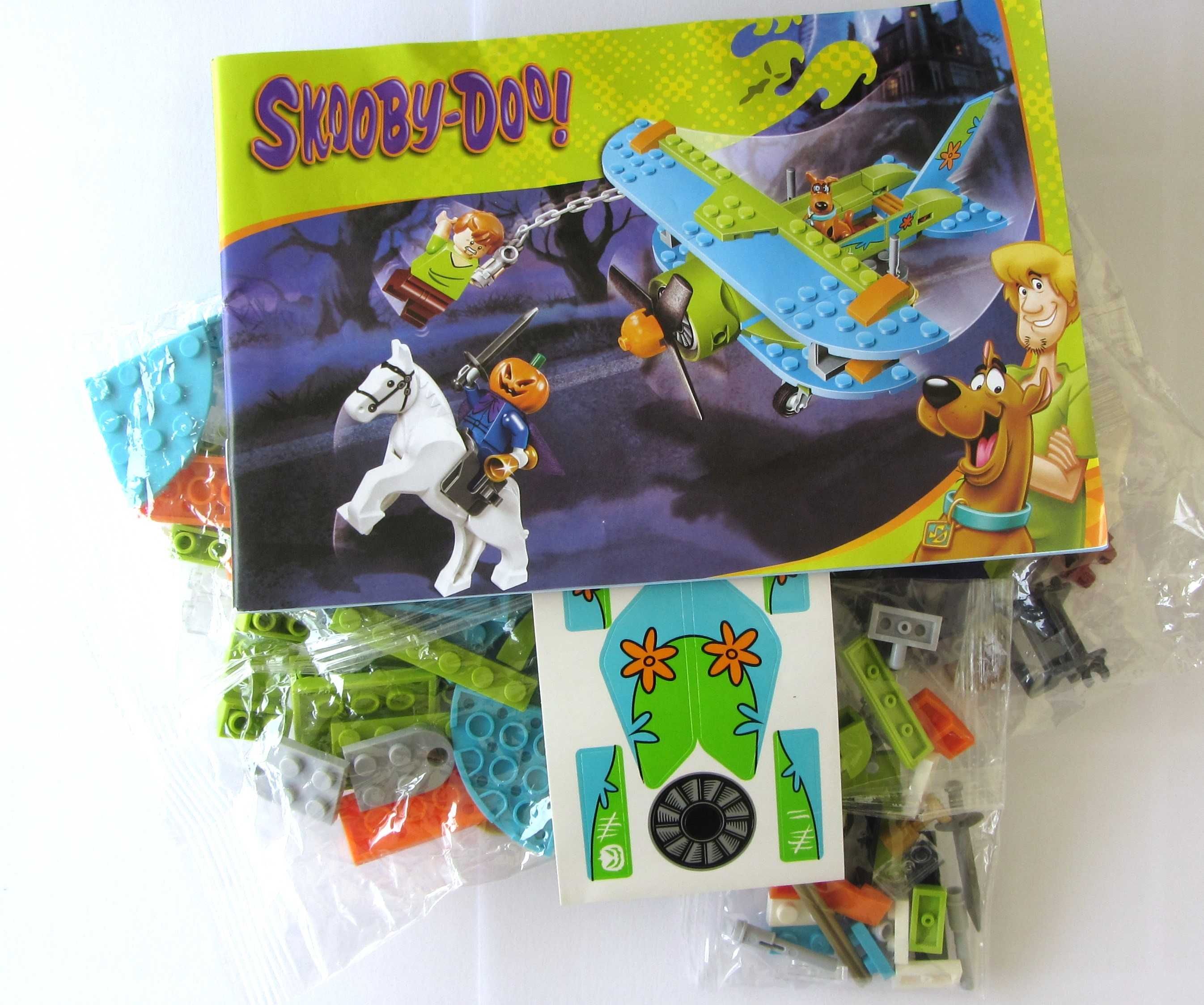 Set / kit Avião Scooby Doo (compatível com Lego)