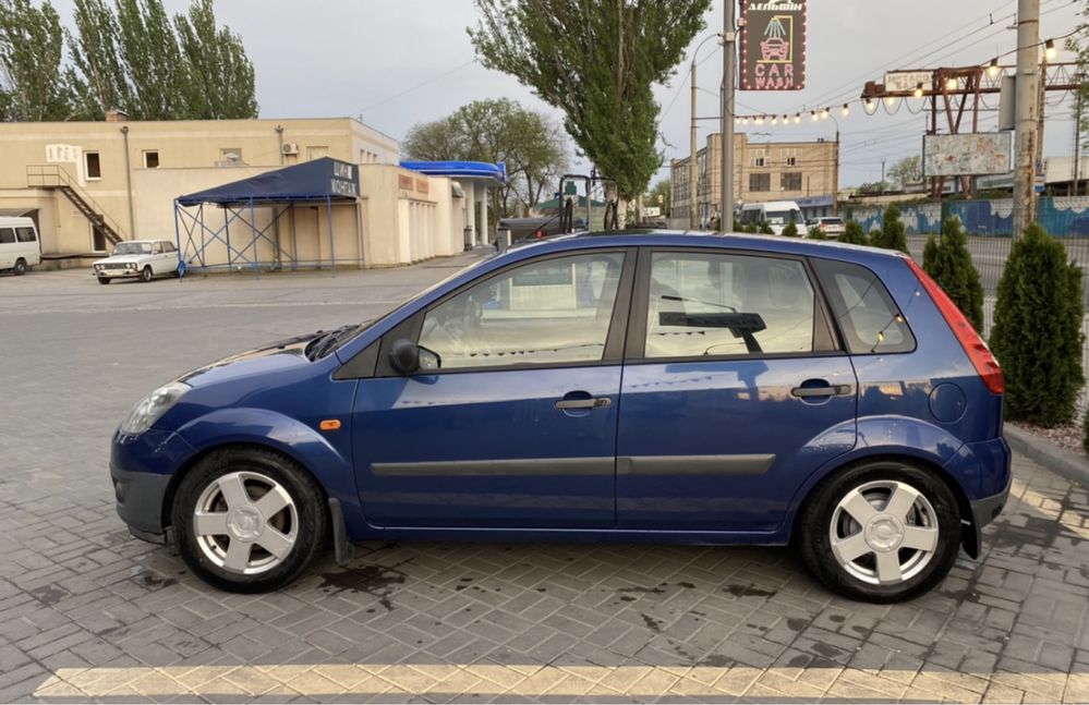 Продажа Ford fiesta 2008