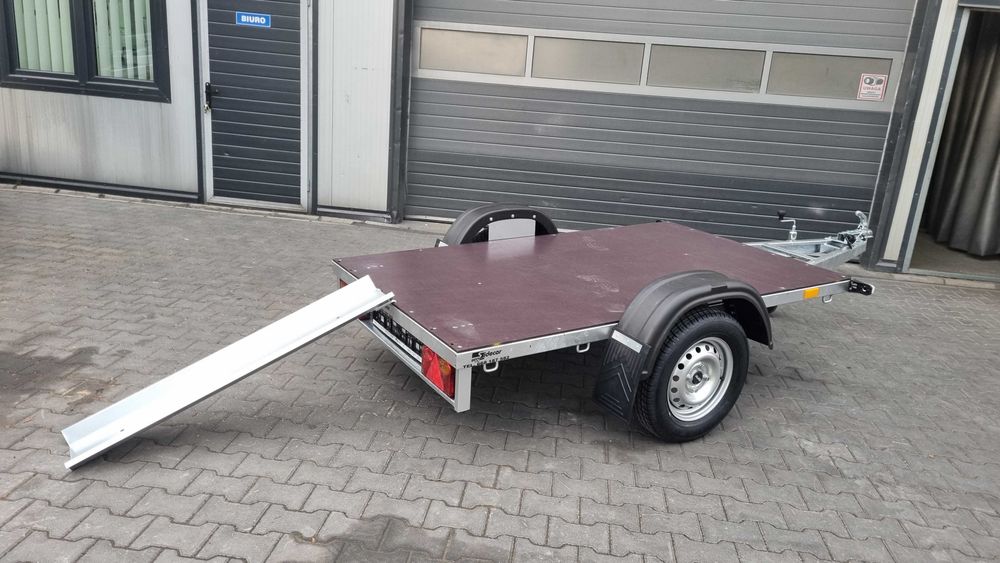 Przyczepka samochodowa platforma 216x126 750 kg Producent - TRANSPORT