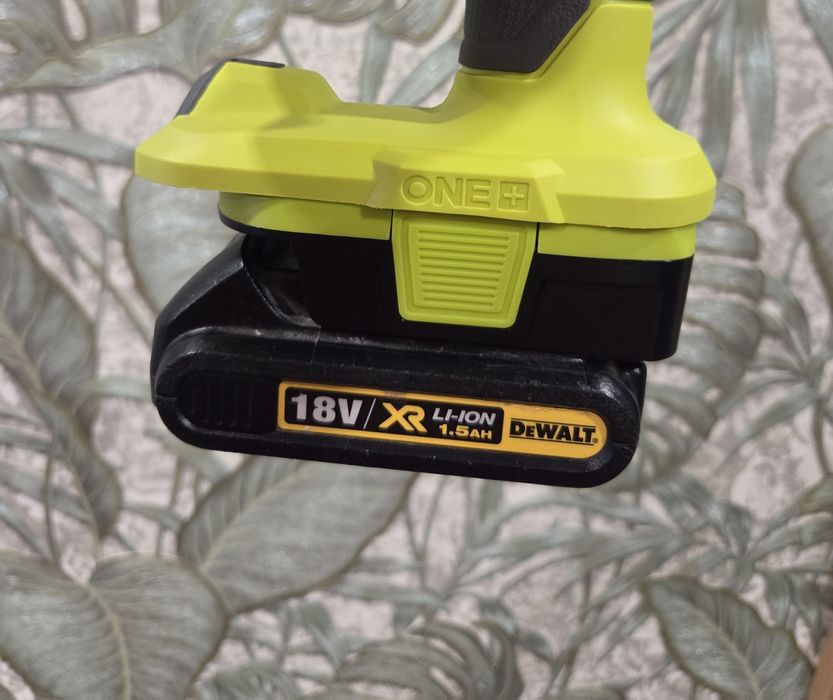 Adapter akumulatora dewalt na ryobi