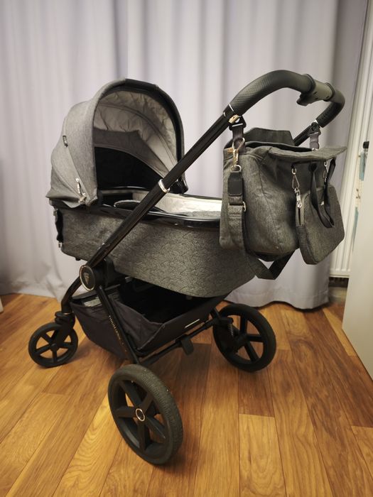 Wózek Venicci Tinum Upline+fotelik 0-13 kg Maxi Cosi CabrioFix i-Size