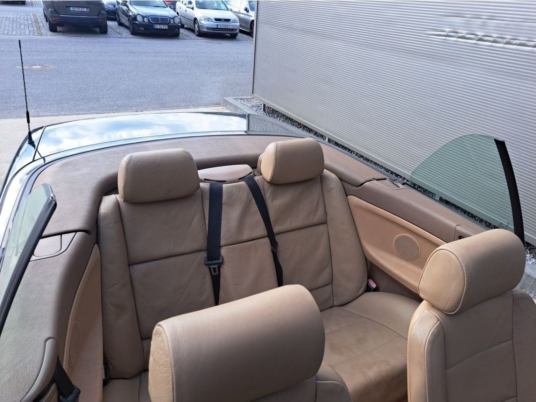 BMW 320i Cabrio E36