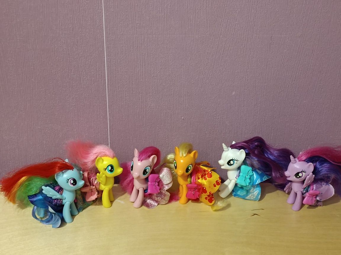 Mega zestaw My Little Pony Mane 6 2w1 Zamek Seaquestria G4 Hasbro MLP