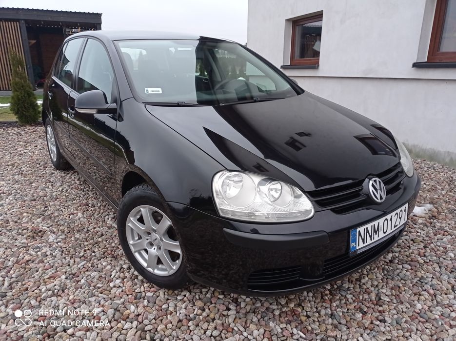 • Volkswagen Golf • benzyna • MPI • 5 drzwi • KLIMA •