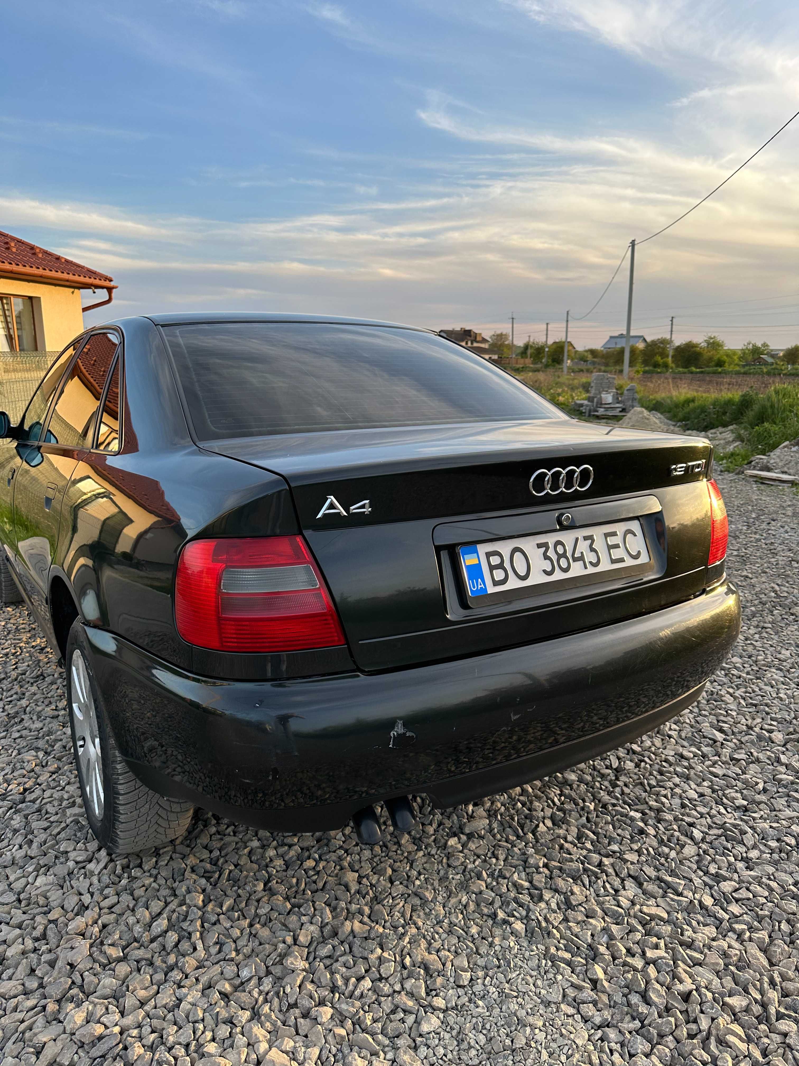 Седан Audi a4 b5 1.9 TDI продаж