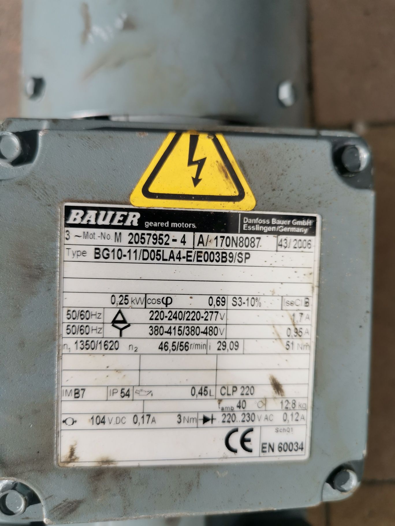 Motoreduktor  BAUER Danfoss

Danfoss Bauer