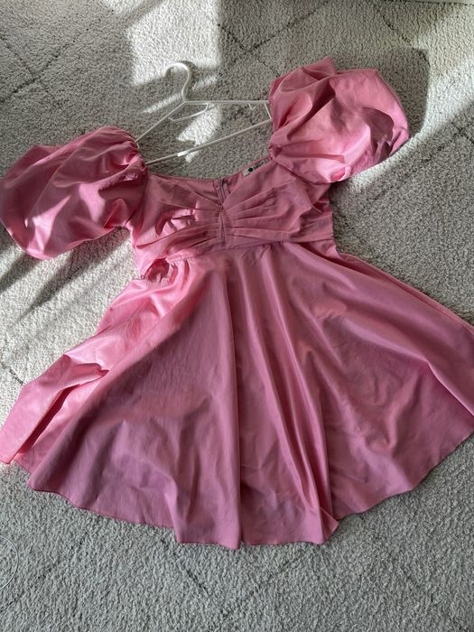 Рожева сукня Барбі зифірка