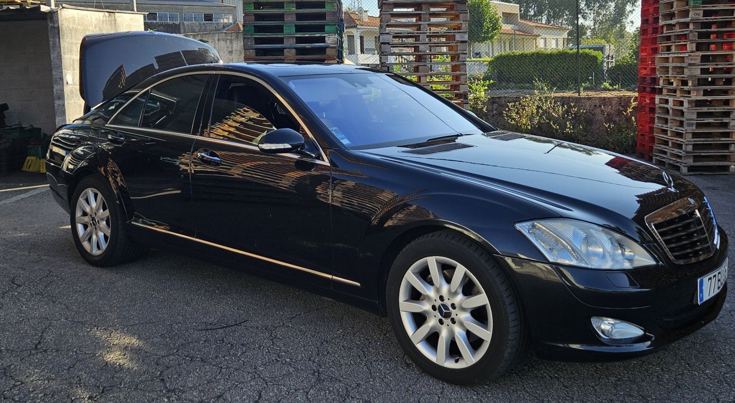 Mercedes-Benz S 320