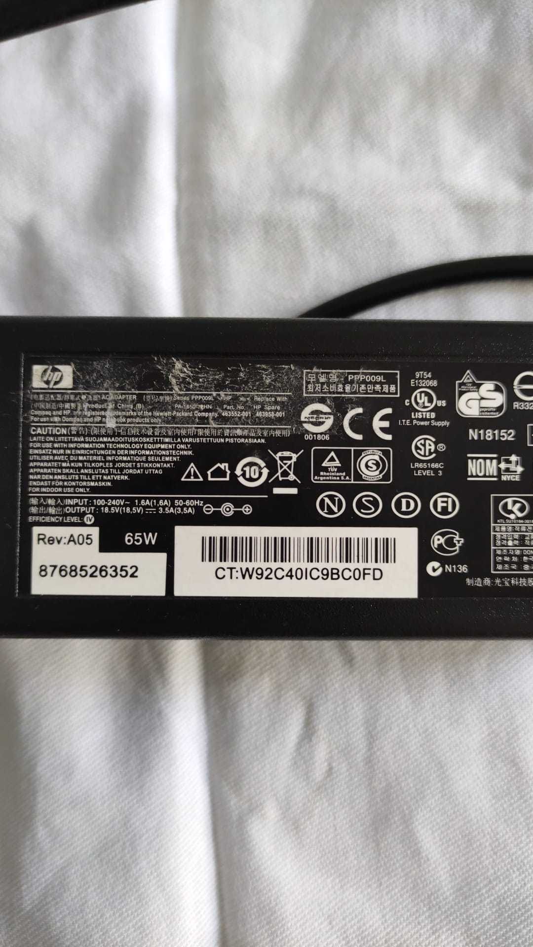 Carregador para portátil HP, com ponta grossa