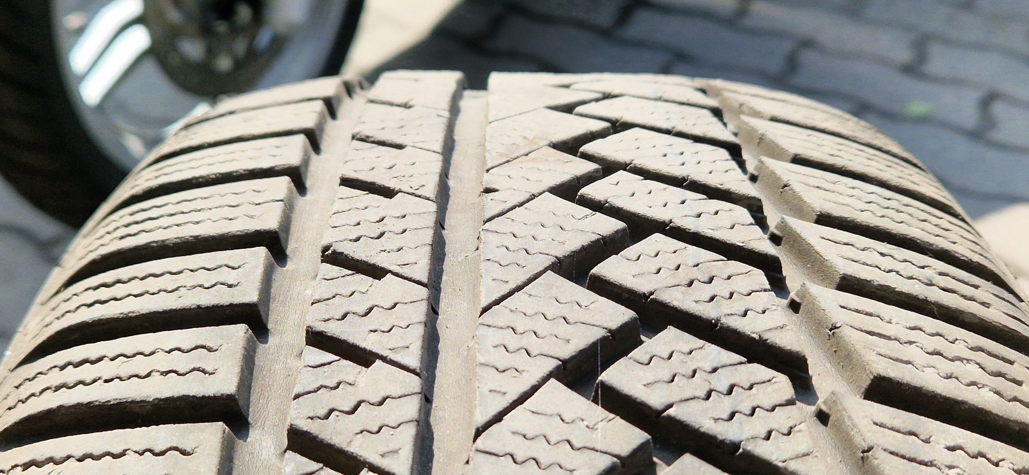 215/55 R17 94H Continental Winter contact TS850P conti seal 7mm 2016r