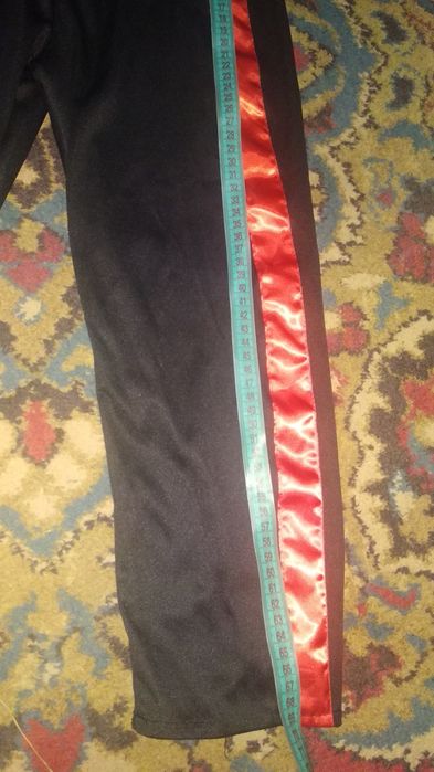 Карнавальний костюм зайчика, дракулы, санти , санты