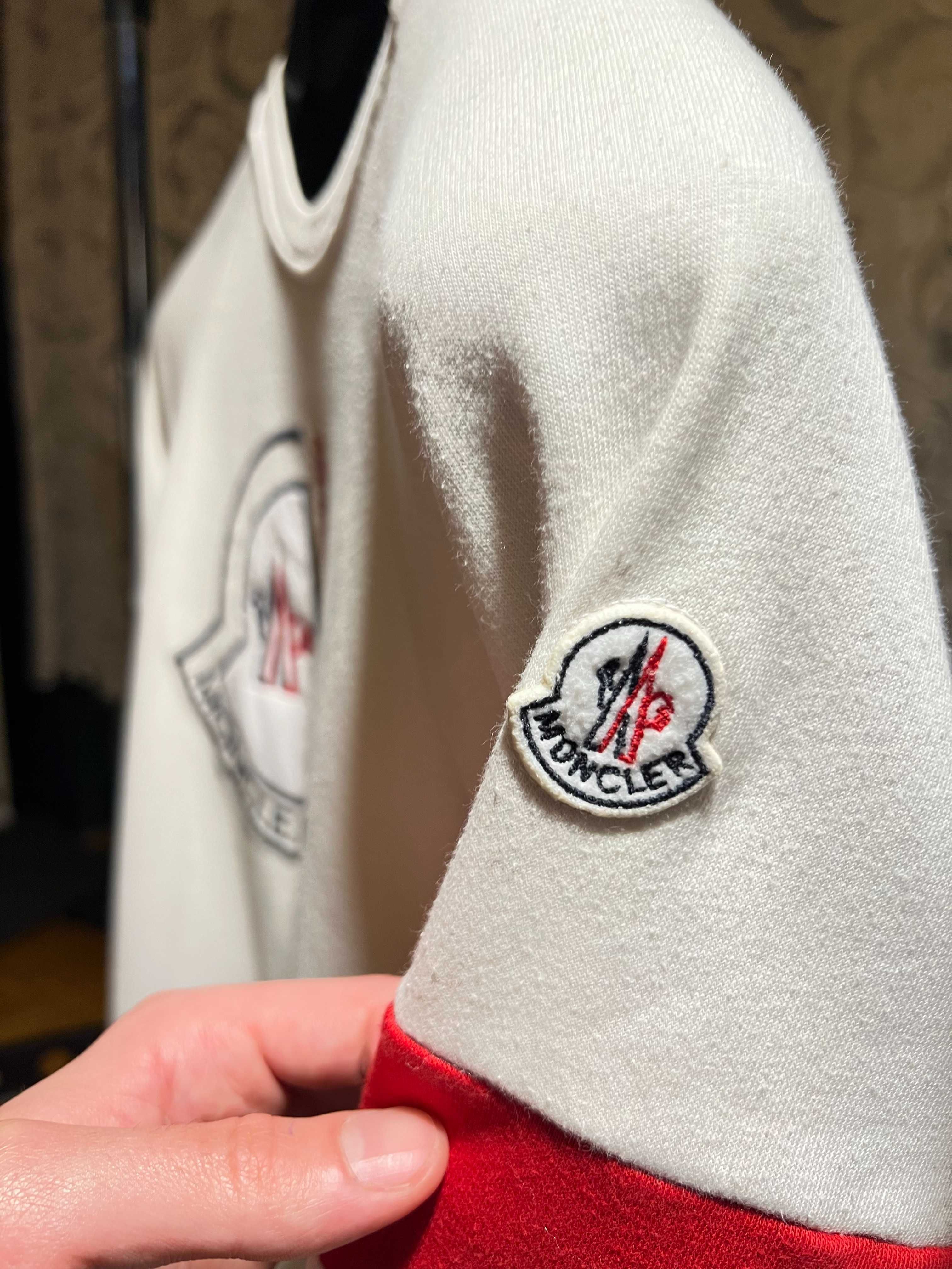 MONCLER. Sweterek / bluza z okrągłym kołnierzem. Stan BDB. Rozm. M