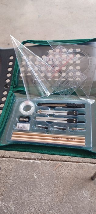 Estojo Escolar Completo