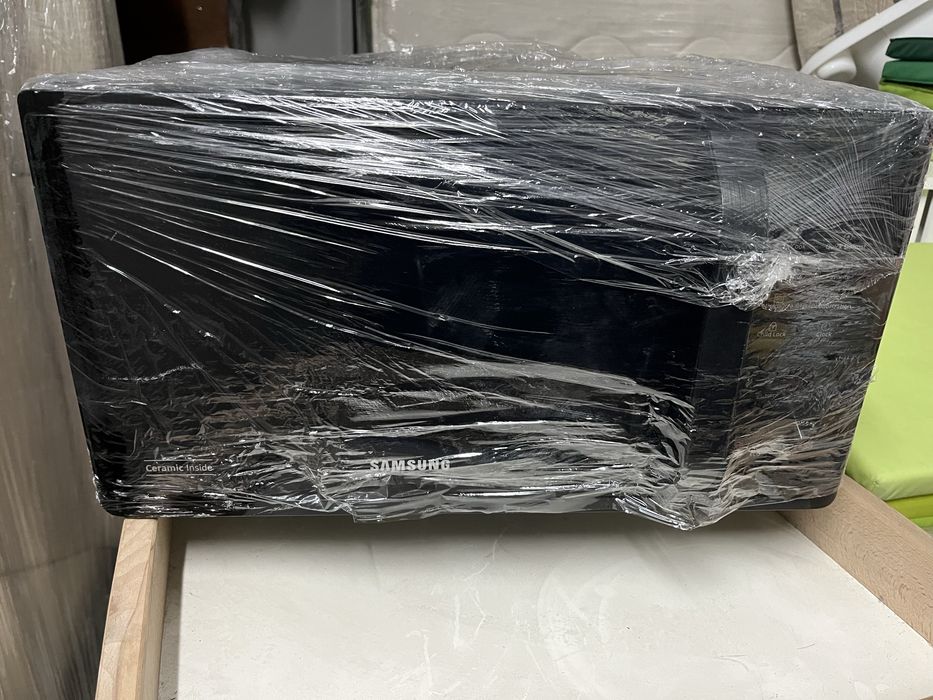 Microondas Samsung em Ceramica 23L
