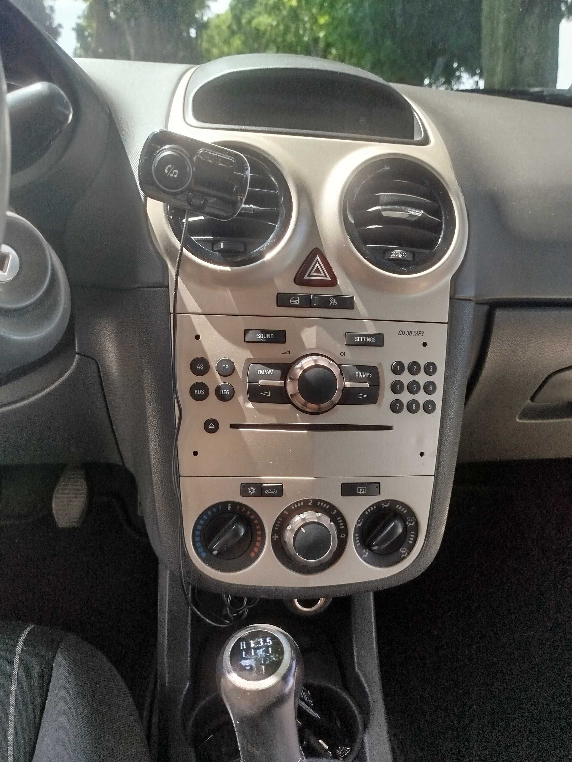 Opel Corsa D 1.0 2006 rok