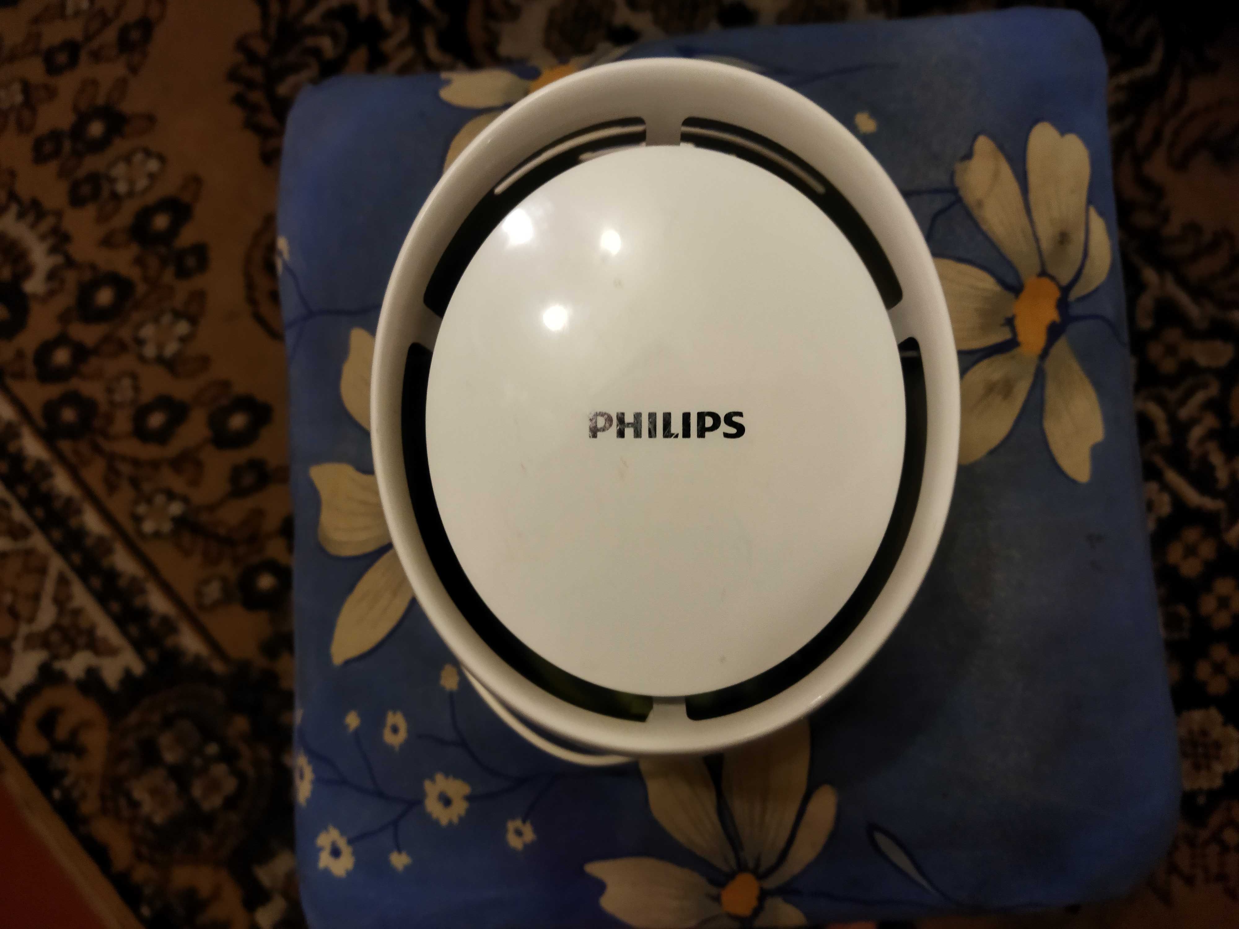 Вытяжка Philips накладная подача воздуха.