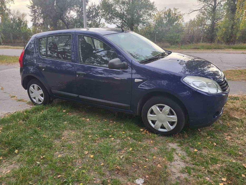 Dacia Sandero (2009)