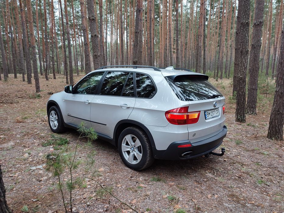 Автомобіль BMW X5