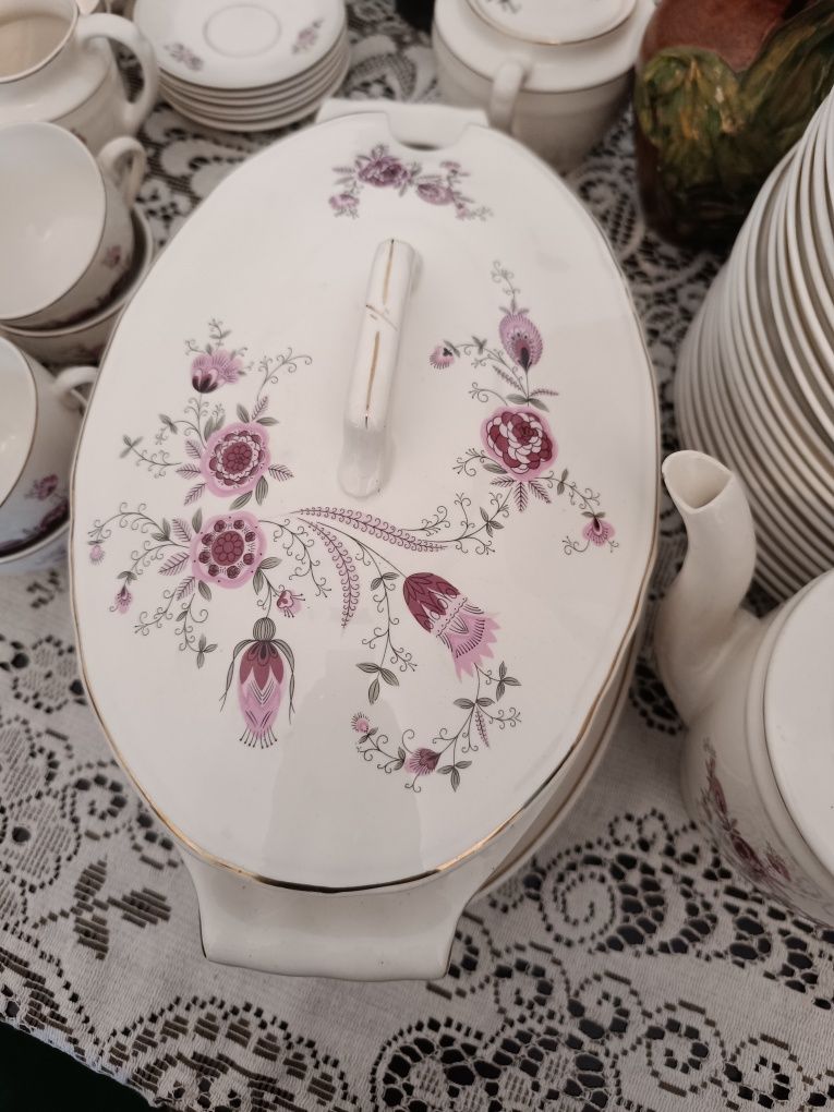 Conjunto de loiça