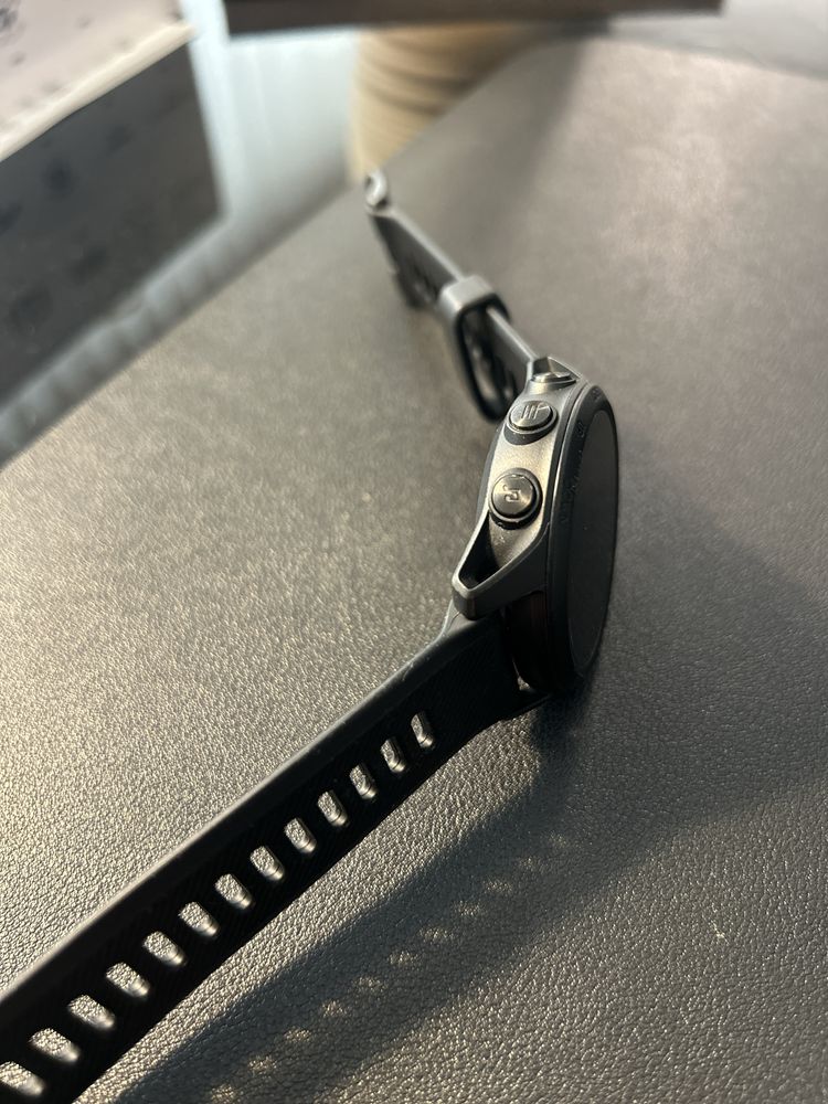 Relógio Garmin Forerunner 745