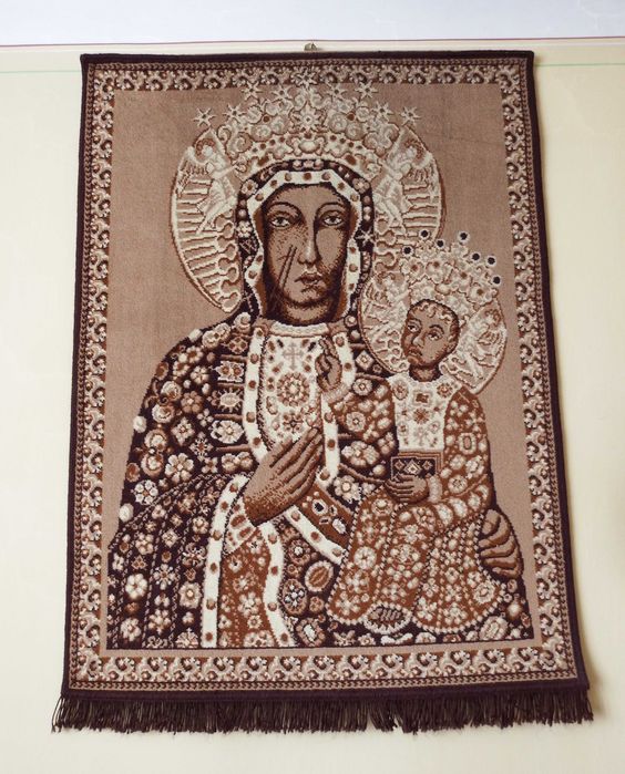 Gobelin / dywan naścienny z podobizną Matki Boskiej lata 90.