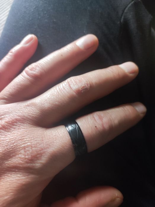 NOWE obrączka , pierścień , czarne i srebrne, rozmiary 8, 9, 11