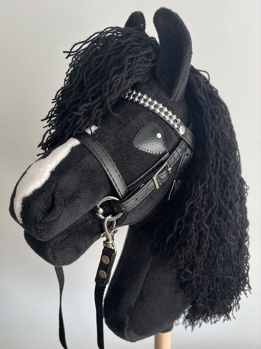 NOWY uszyty Hobby Horse A4 z ogłowiem i wodzami w zestawie czarny