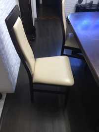 Stół drewniany+ 6 krzeseł skóra naturalna