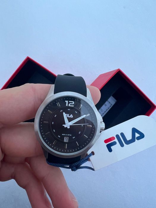Годинник Fila новий