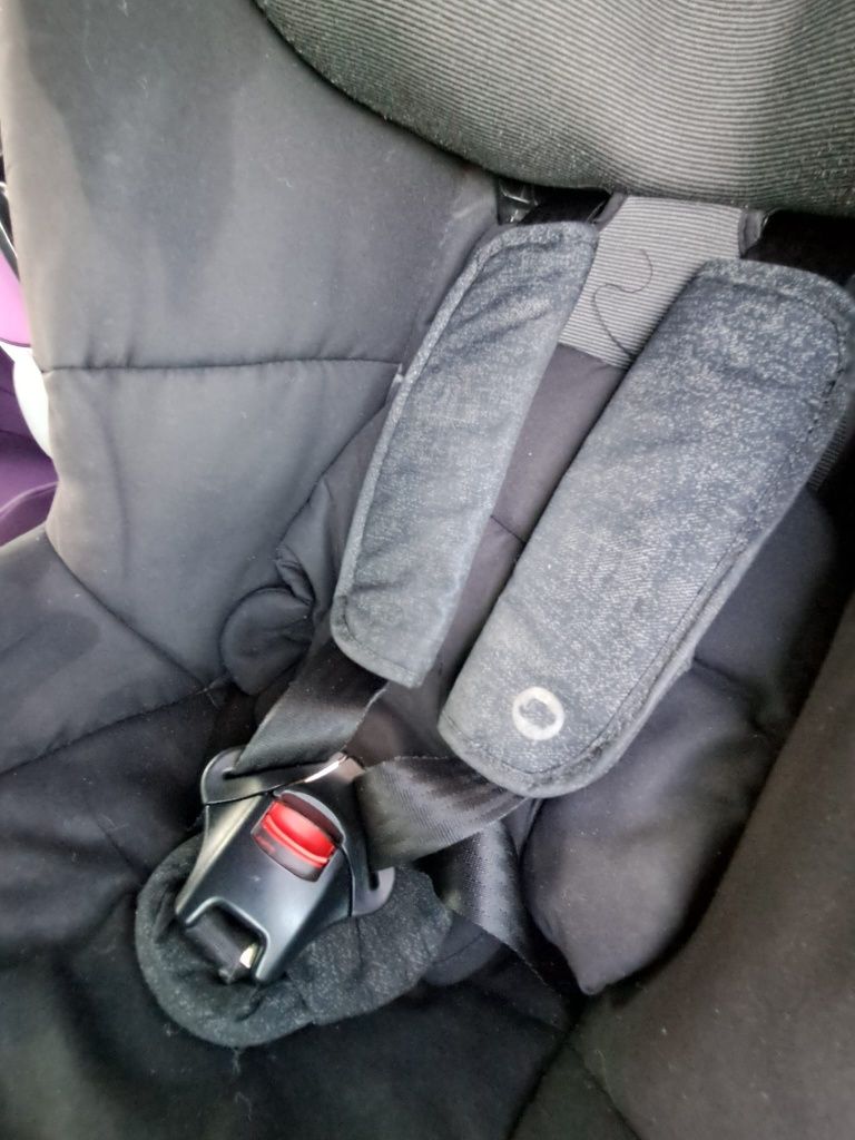Cadeira auto - BEBÉ CONFORT