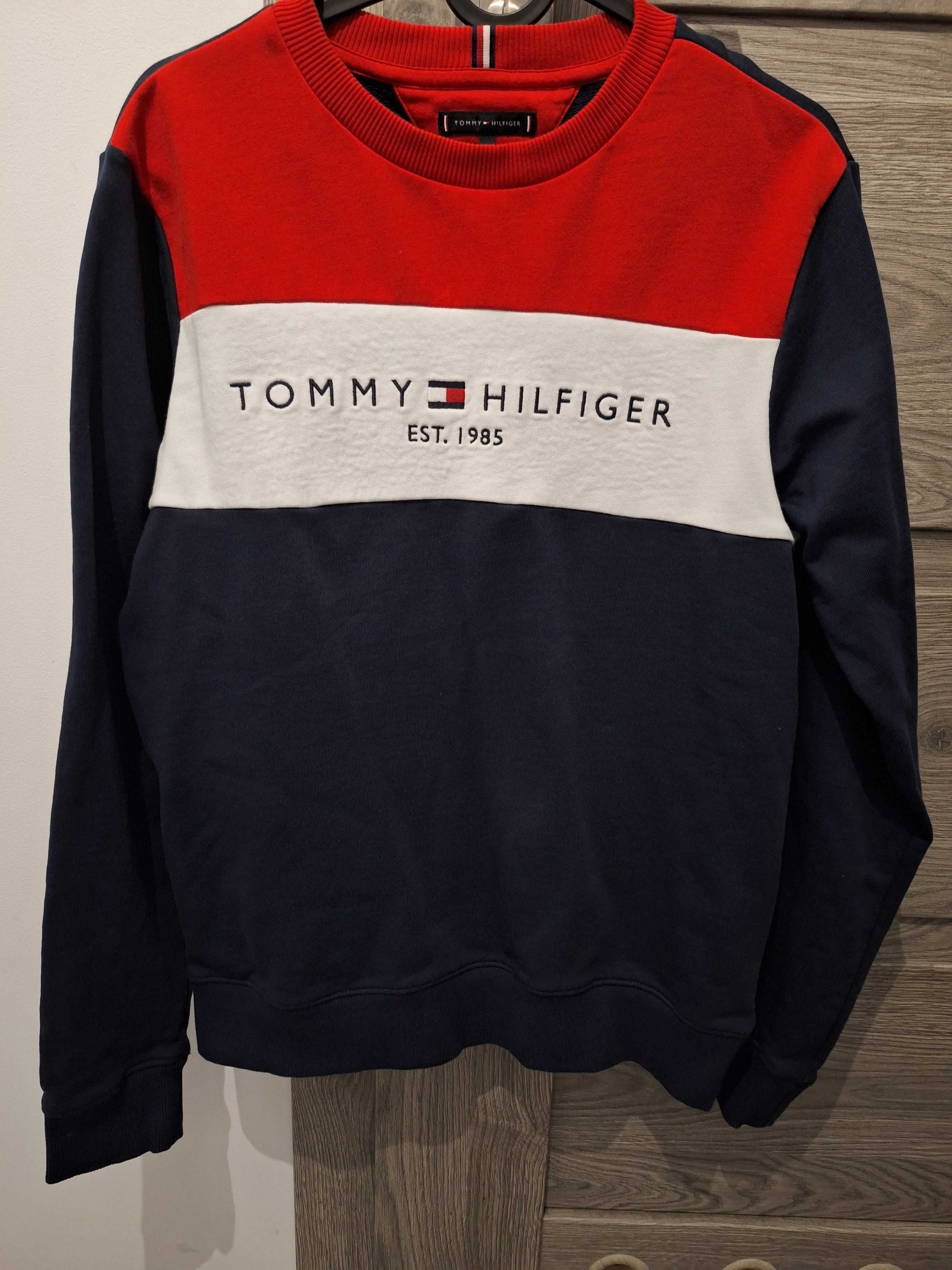 Dres 176 Tommy Hilfiger granatowo- czerwony