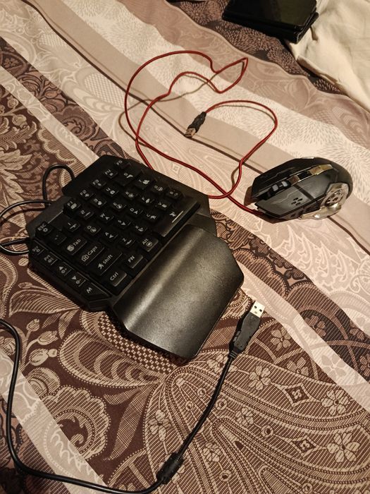 Клавіатура і миша