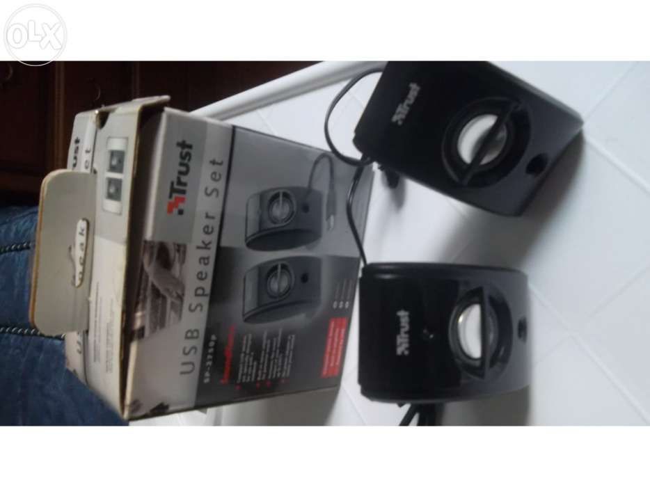 Mini colunas usb