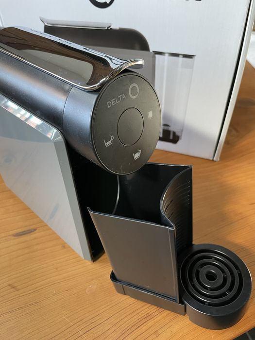 Máquina de Café Delta Mini Qool