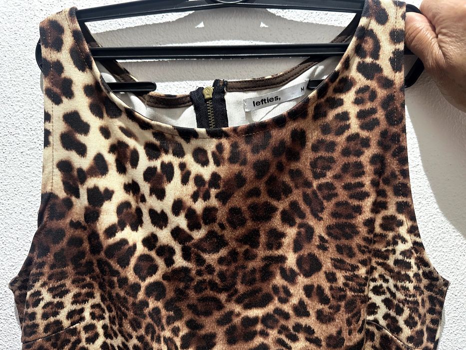 Top Padrão Leopardo M como NOVO