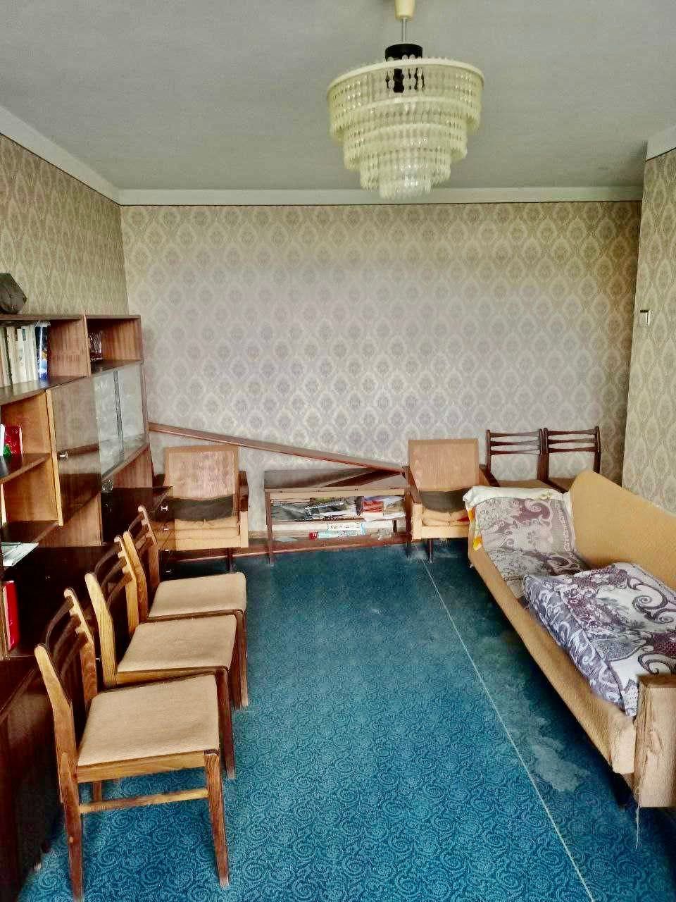 D1M Продам 2 кімн. квартиру, м. Ботанічний сад.