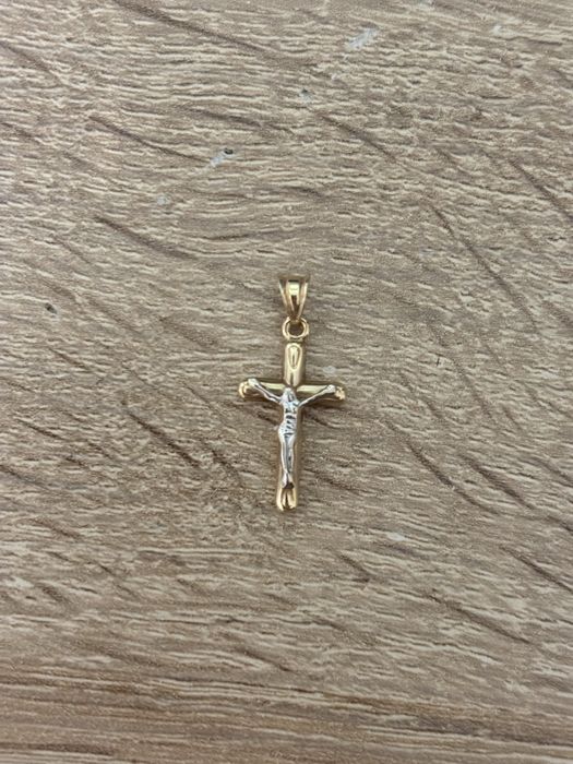 Krzyżyk złoty próba 585