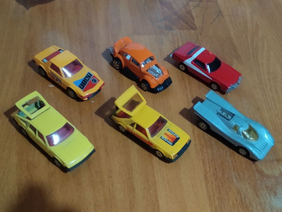Corgi Juniors novos sem caixa