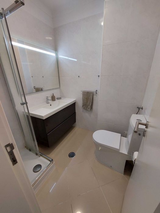 Apartamento T3 triplex  no centro do Montijo