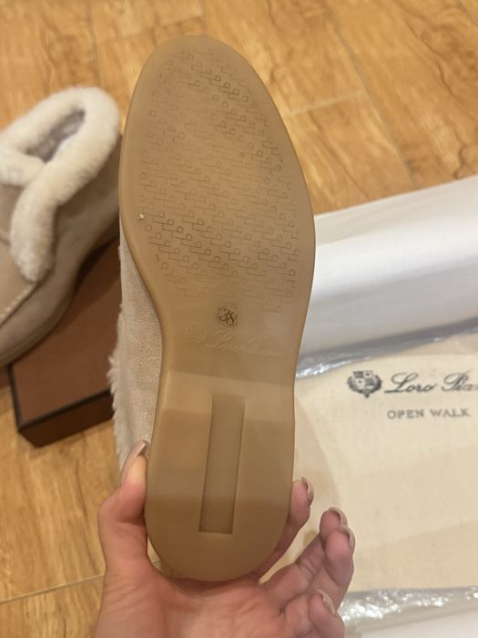 Лофери на хутрі в стилі Loro Piana