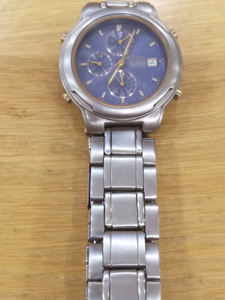Citizen titanium WR100 хронограф б/у
