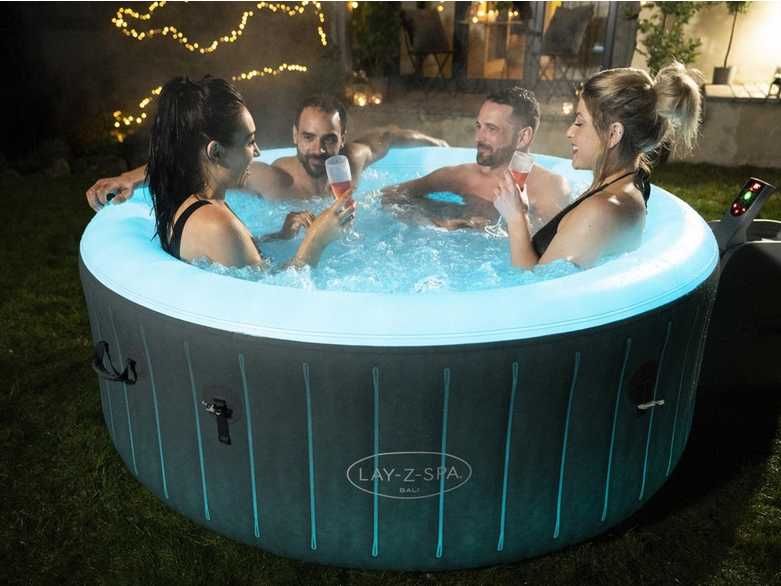 Bestway джакузі LayZSpa BALI LED світильник на 4 місця 60009