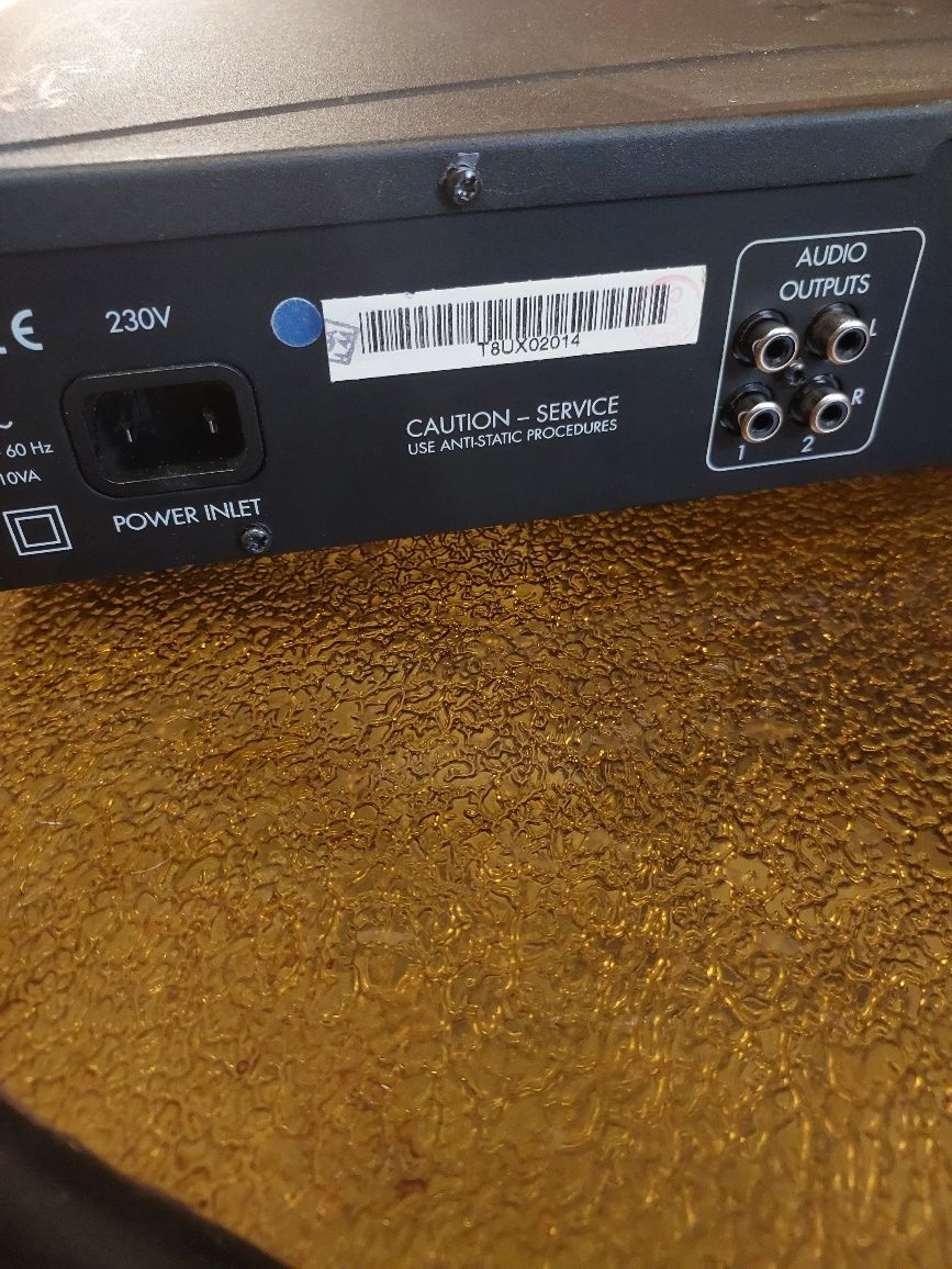 Тюнер Arcam alpha 8