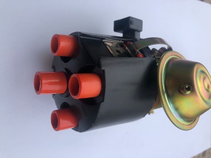 Трамблер в сборе с вакуумом VW Golf 2/Jetta2/Passat B3 Audi 80 НОВЫЙ!