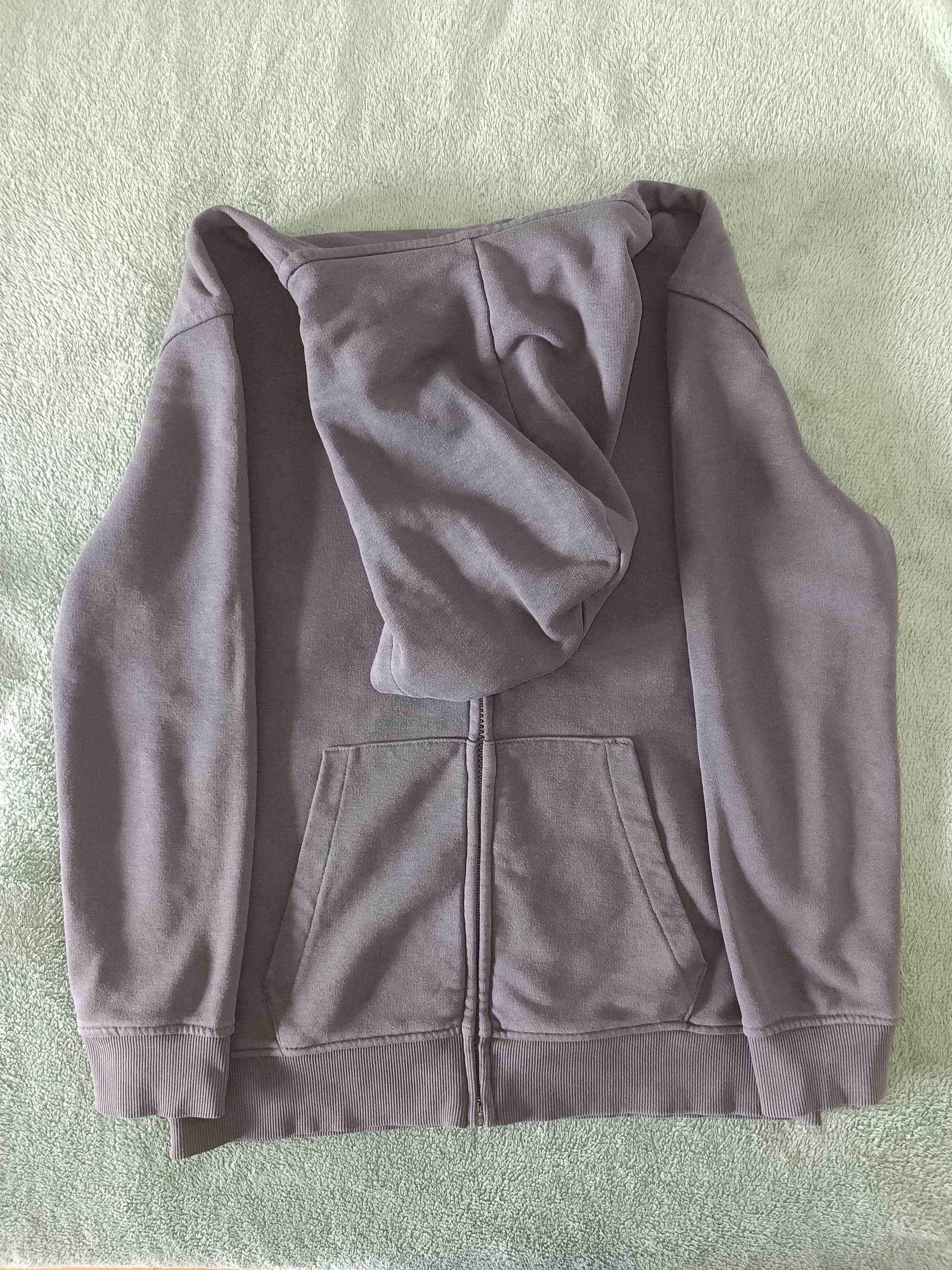 Sweat com capuz e fecho frontal C&A de rapaz, tamanho 158cm - 13 anos