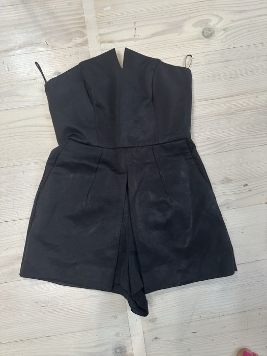 Коробка з одягом безкоштовно