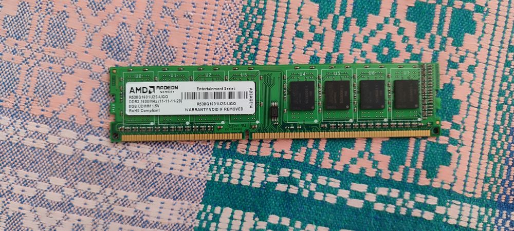Оперативна пам'ять amd 1x8 ddr3