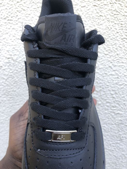 Tenis Nike Air Force 1 ( número 41, Cor preto