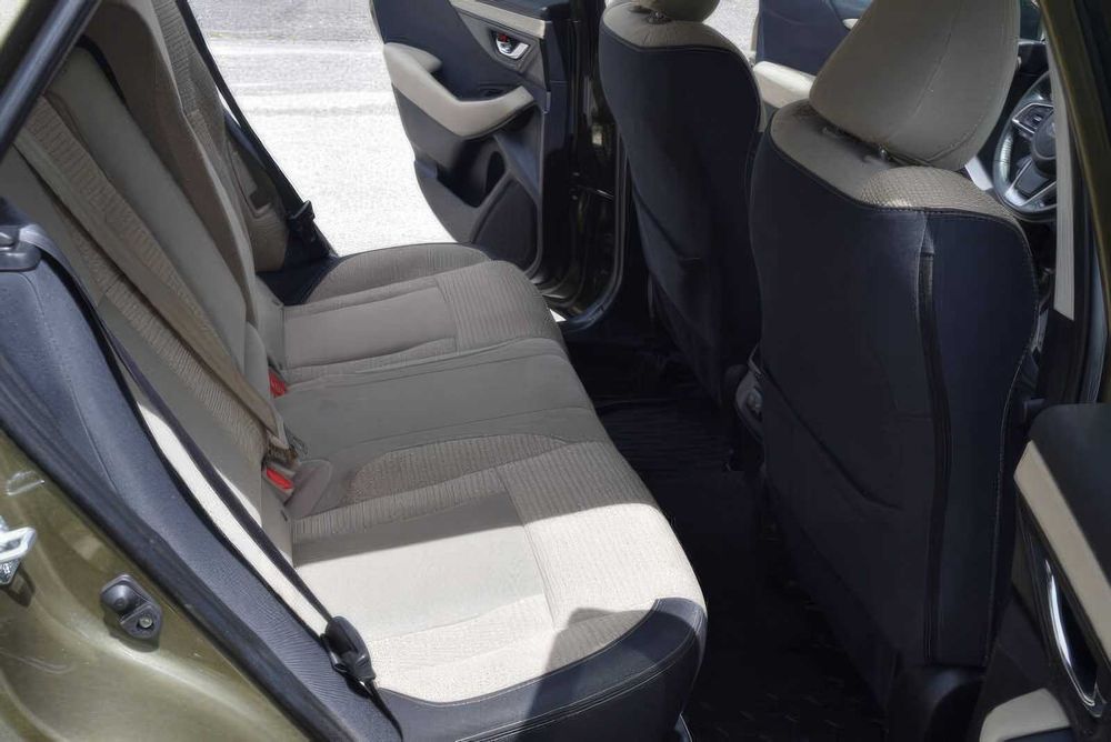 Subaru Outback Premium      2021