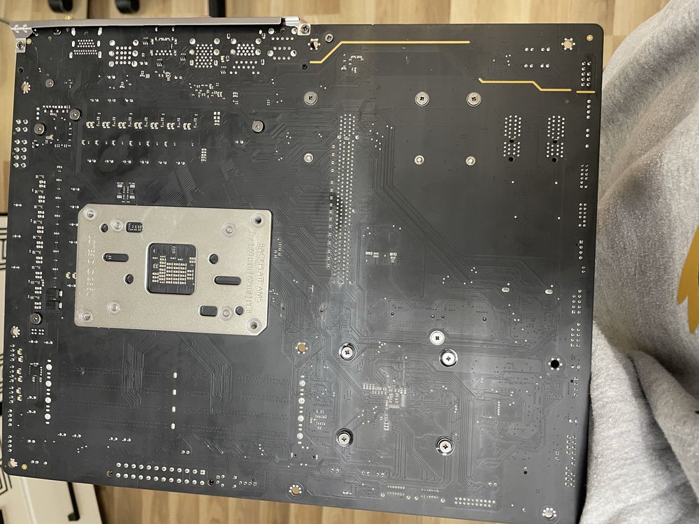 Материнка Gigabyte B650 AORUS ELITE AX (Дефект)